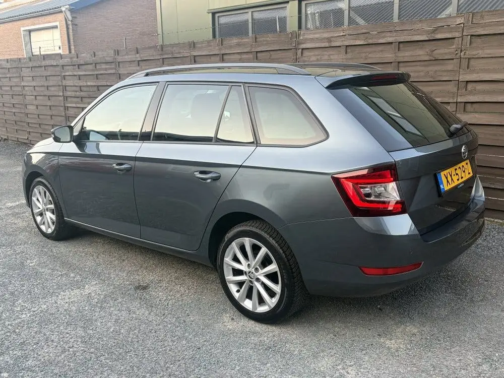 Skoda Fabia 1.0 Business Edition uit 2019, foto 11