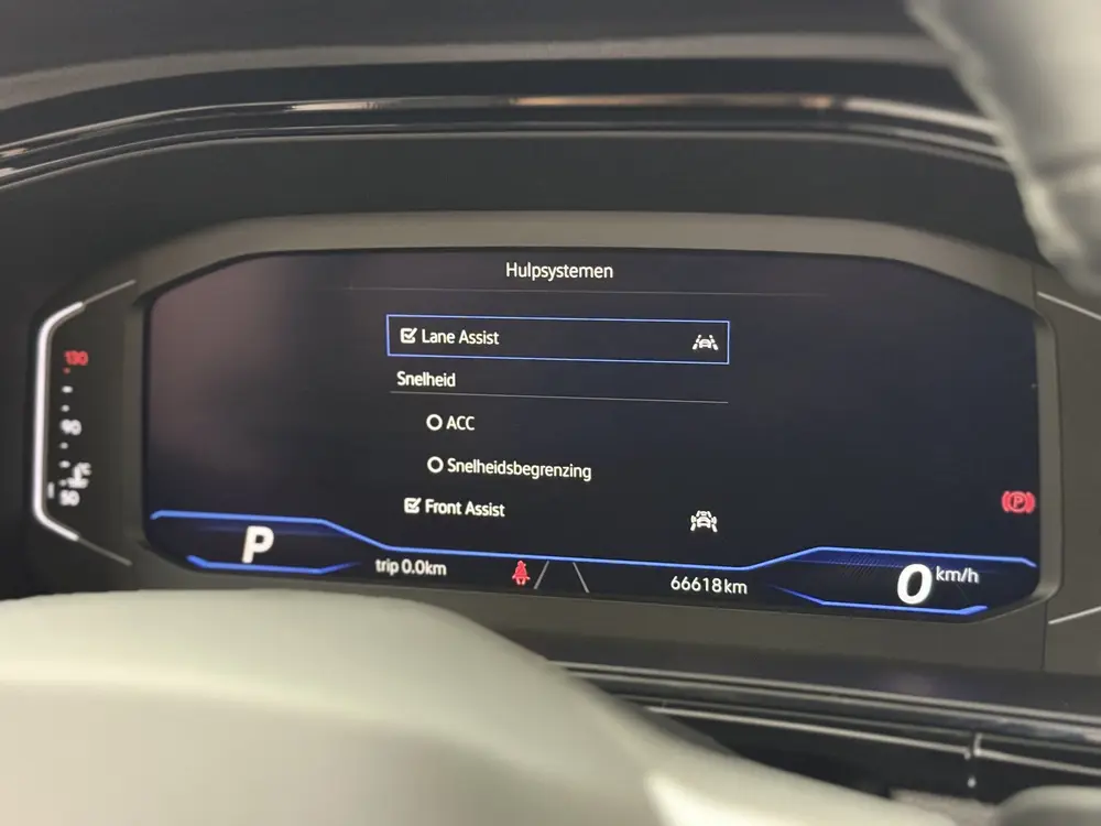 Volkswagen T-Roc Cabrio 1.5 TSI R-Line 150PK DSG | Virtual | uit 2022, foto 16