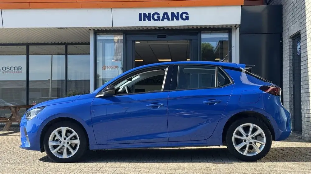 Opel Corsa 1.2 Edition uit 2023, foto 2