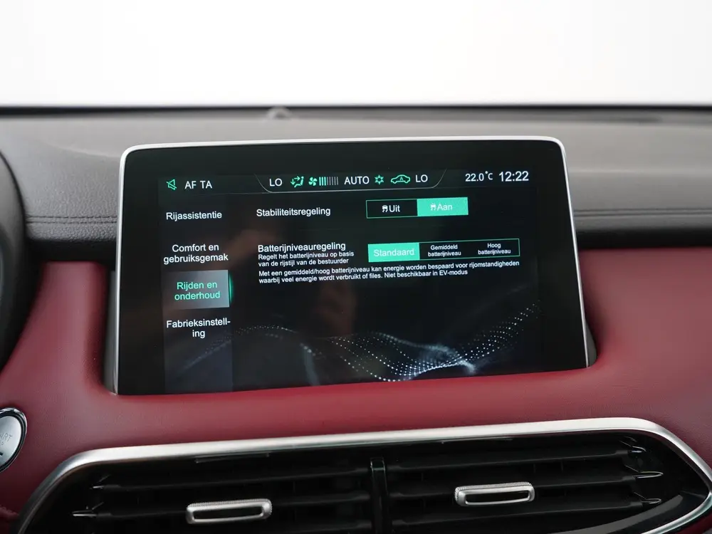 MG EHS 1.5 TGDI Luxury PHEV | SOH 89% | Trekhaak | Panoramad uit 2022, foto 19