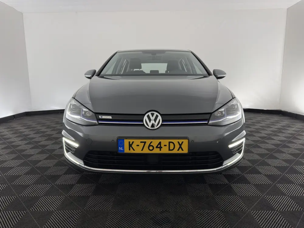 Volkswagen E-Golf E-dition {SoH-90%} (INCL-BTW) Aut. *ADAPTI uit 2020, foto 2