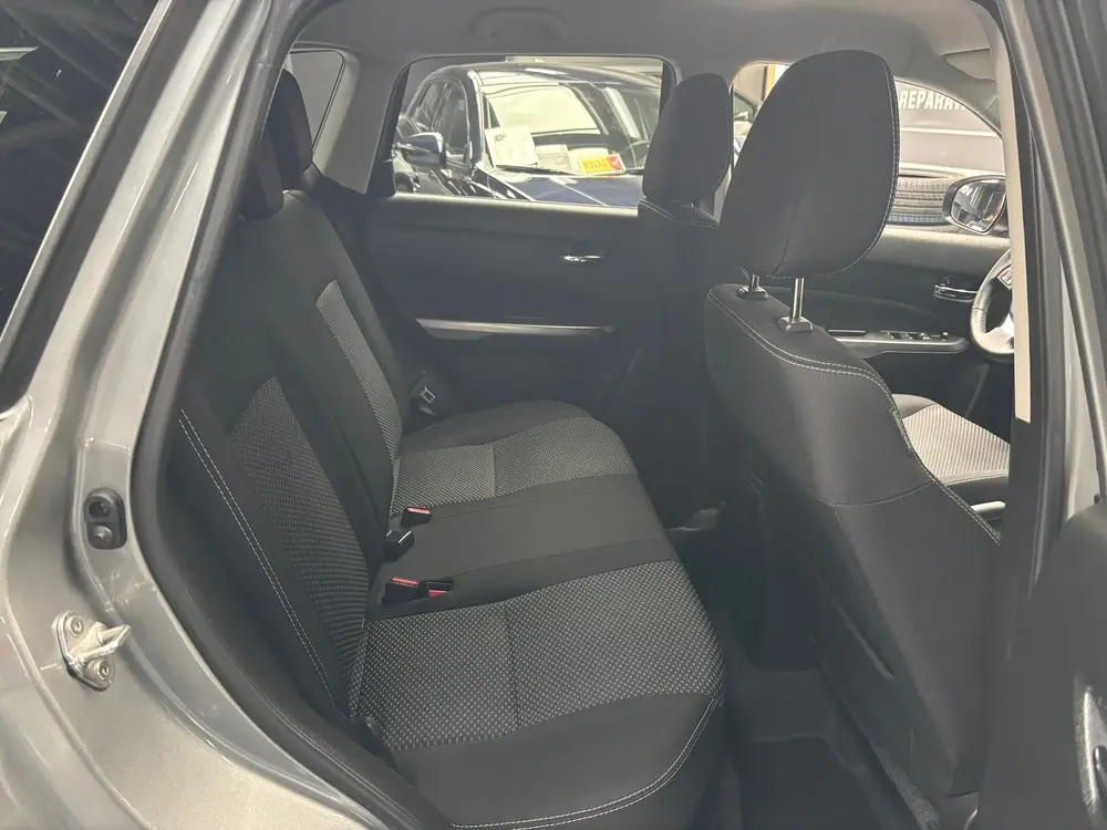 Suzuki Vitara 1.4 Boosterjet Select / Camera / Navigatie / A uit 2019, foto 11