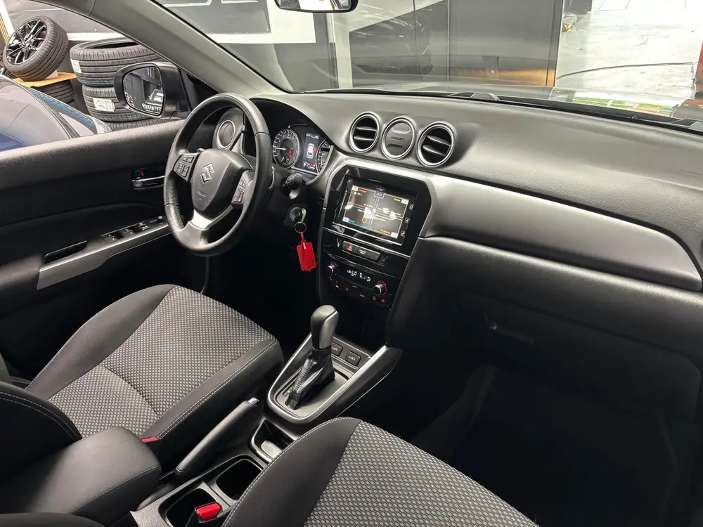Suzuki Vitara 1.4 Boosterjet Select / Camera / Navigatie / A uit 2019, foto 12
