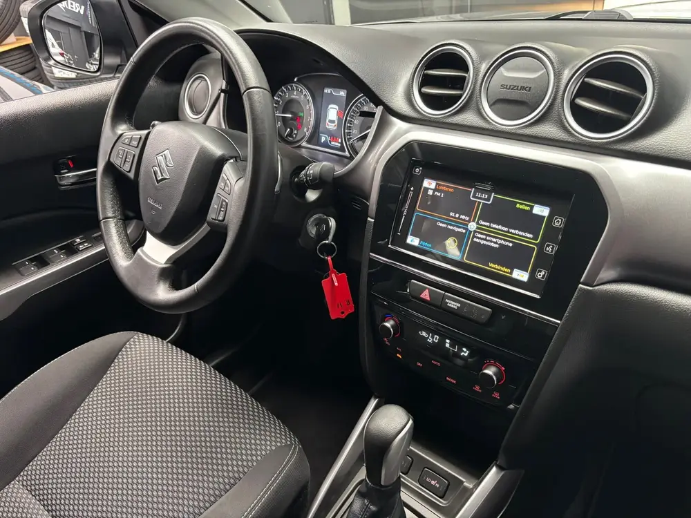 Suzuki Vitara 1.4 Boosterjet Select / Camera / Navigatie / A uit 2019, foto 13