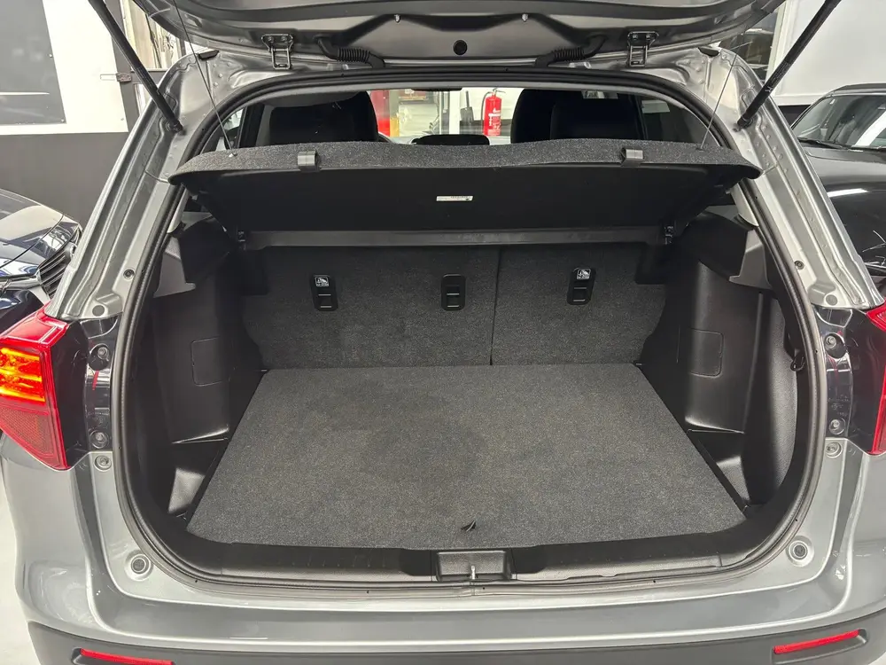 Suzuki Vitara 1.4 Boosterjet Select / Camera / Navigatie / A uit 2019, foto 9