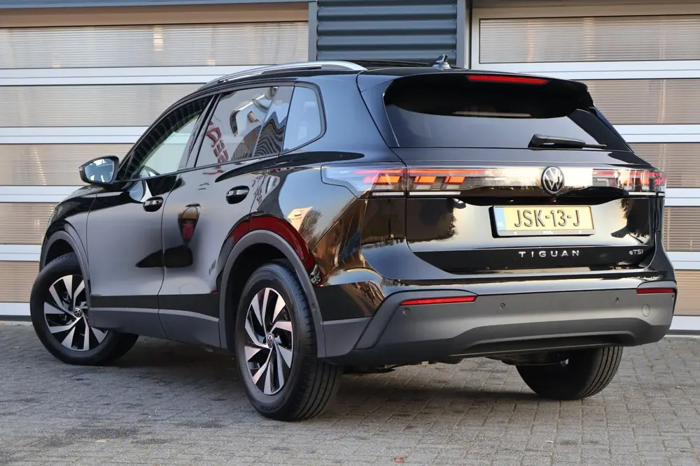Volkswagen Tiguan 1.5 eTSI 150pk DSG Life Edition | Panorama uit 2025, foto 15