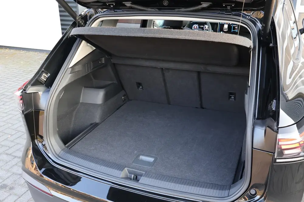 Volkswagen Tiguan 1.5 eTSI 150pk DSG Life Edition | Panorama uit 2025, foto 20