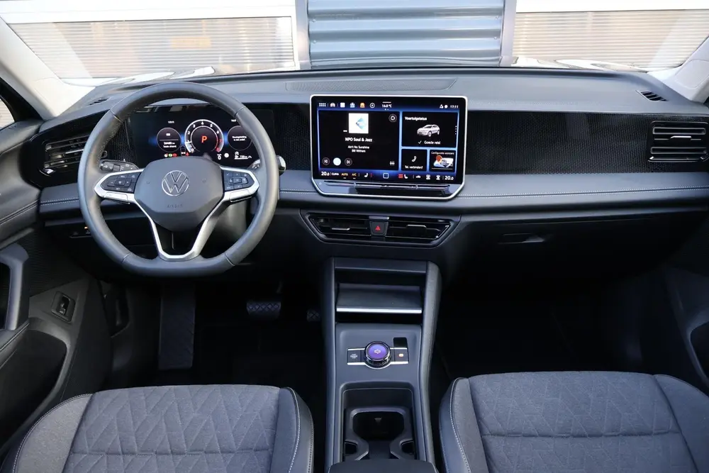 Volkswagen Tiguan 1.5 eTSI 150pk DSG Life Edition | Panorama uit 2025, foto 5