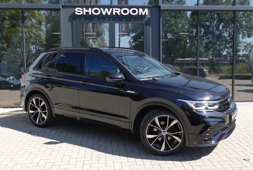 Volkswagen Tiguan 1.5 TSI R-Line PANO KEYLESS CAM uit 2023, foto 12