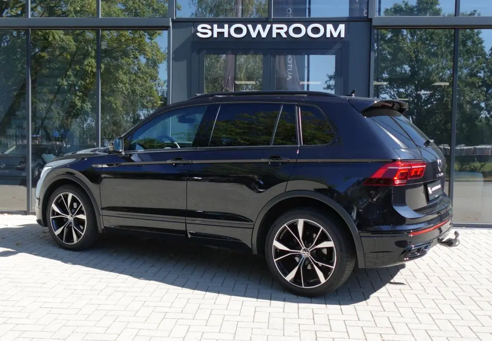 Volkswagen Tiguan 1.5 TSI R-Line PANO KEYLESS CAM uit 2023, foto 2