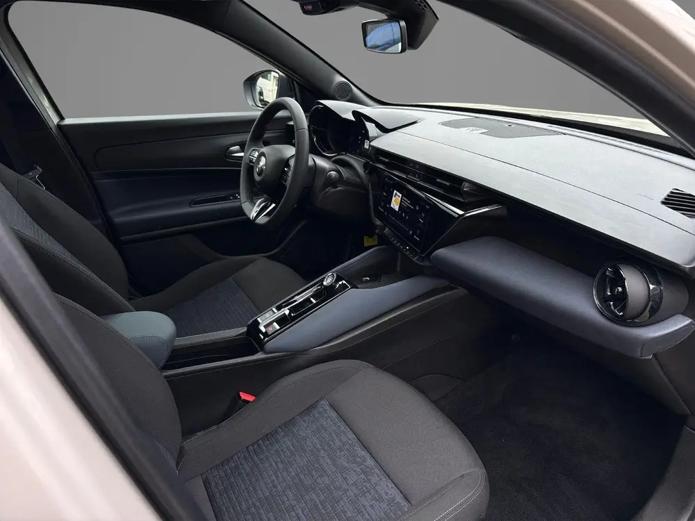Alfa Romeo Junior Elettrica 54 kWh uit 2025, foto 5