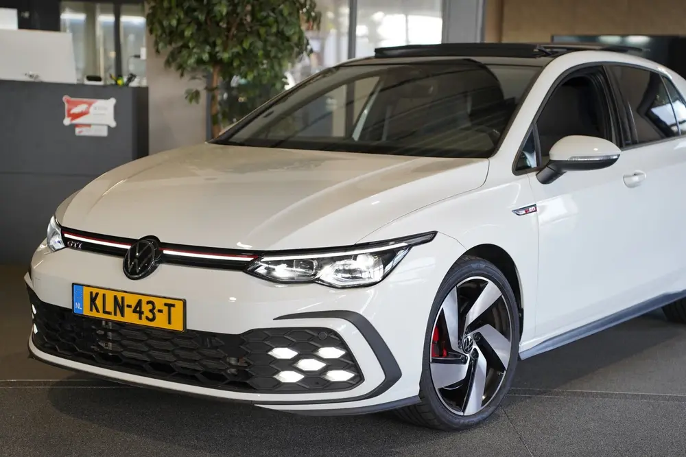 Volkswagen Golf 8 2.0 TSI GTI 245PK DSG Pano Led ACC Trekhaa uit 2024, foto 9