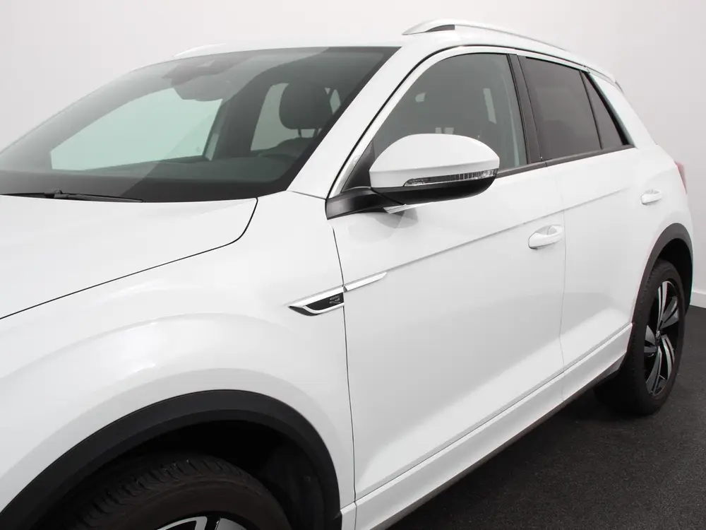 Volkswagen T-Roc 1.5 TSI 150pk Automaat R-Line Edition Navig uit 2025, foto 12