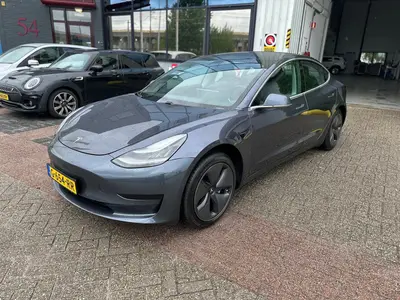 Tesla Model 3 Standard RWD Plus 60 kWh, SOH %84 uit 2019