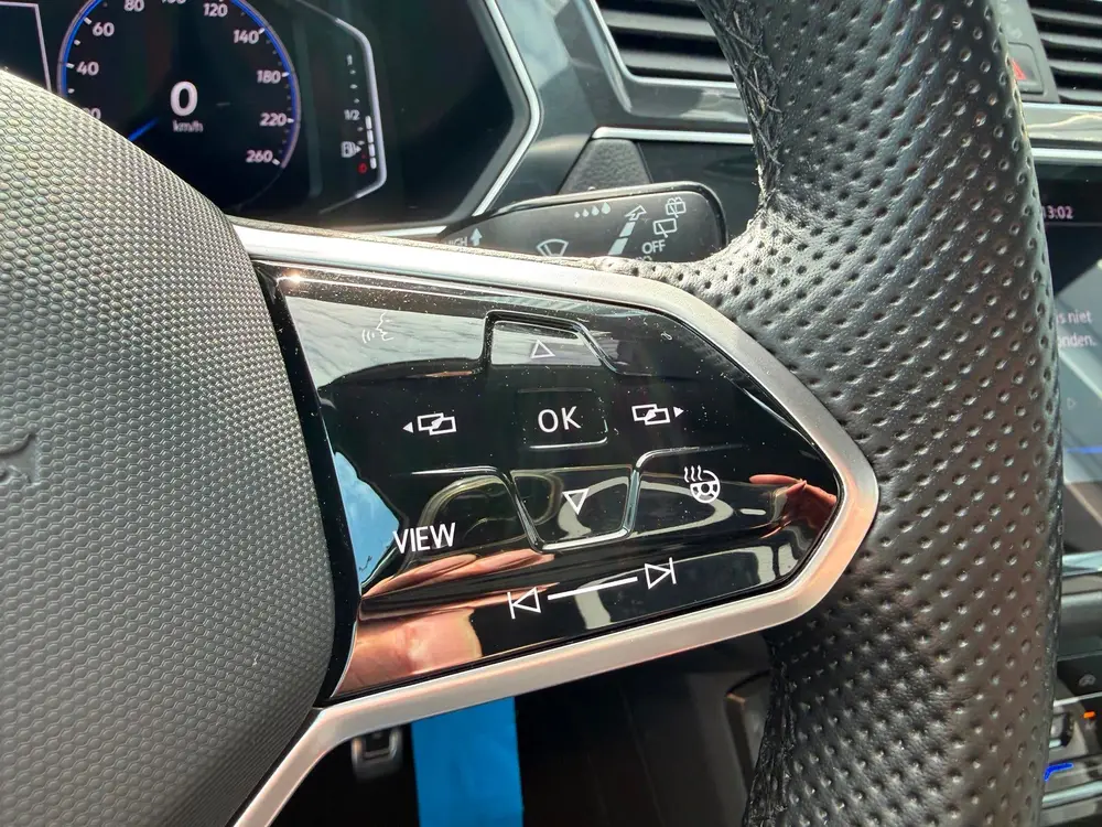 Volkswagen TIGUAN 1.5 TSI R-Line panoramadak parelmoer wit uit 2020, foto 13