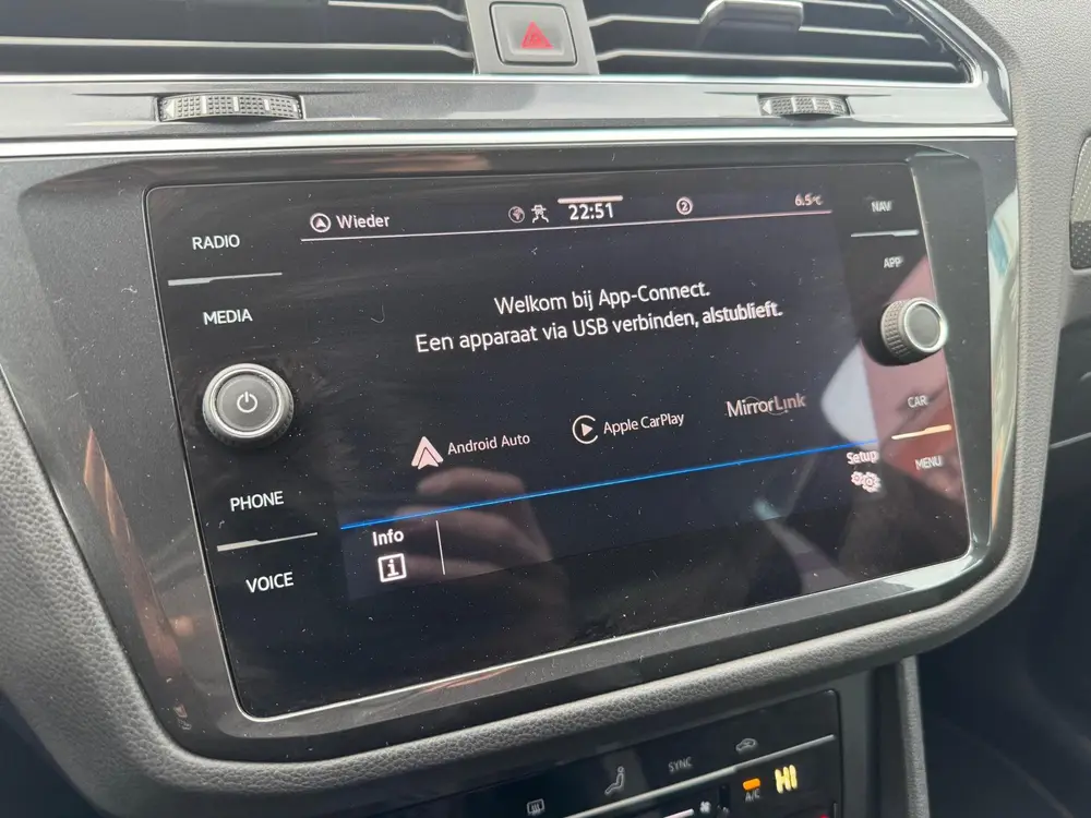 Volkswagen Tiguan 1.5 TSI 2X R-Line BOVAG GARANTIE CARPLAY/A uit 2021, foto 8