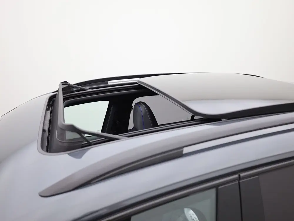 Volkswagen Tiguan 1.5 eTSI R-Line Edition | Panodak | Trekha uit 2025, foto 16
