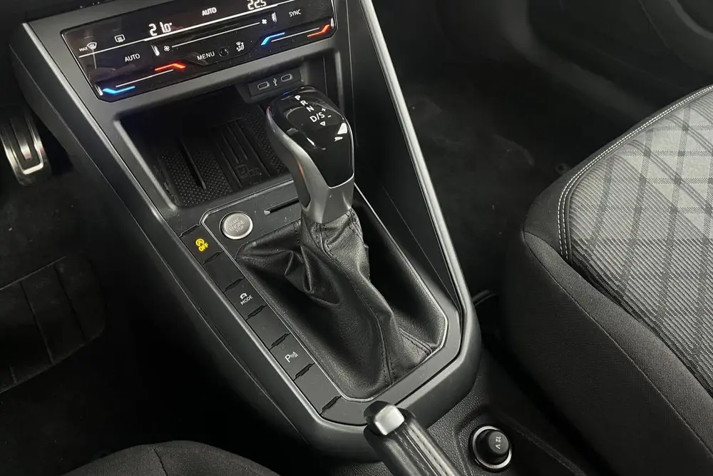 Volkswagen Polo 1.0 TSI R-Line AUTOMAAT | CAMERA | ADAPTIVE uit 2025, foto 15