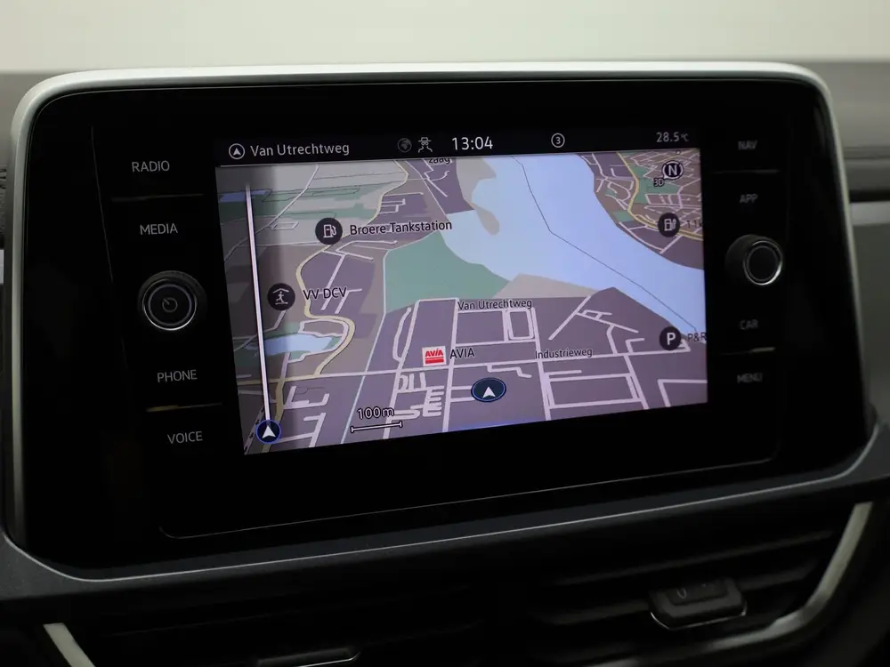 Volkswagen T-Roc 1.5 TSI Style | IQ Light | Camera | Stoelve uit 2023, foto 12