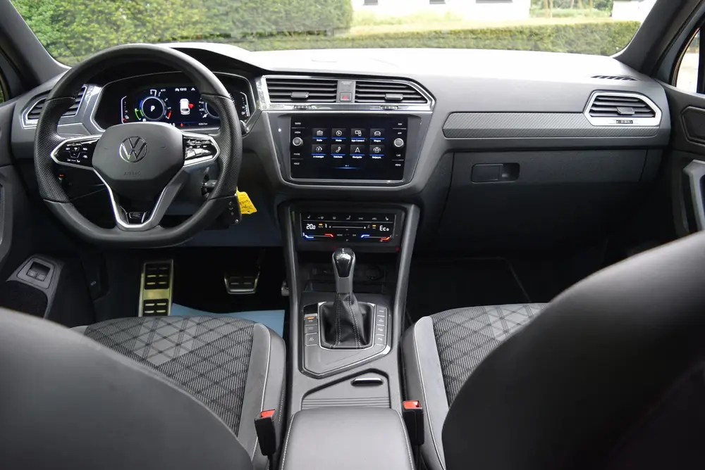 Volkswagen Tiguan 1.4 TSI eHybrid R-Line | CarPlay | Trekhaa uit 2022, foto 16
