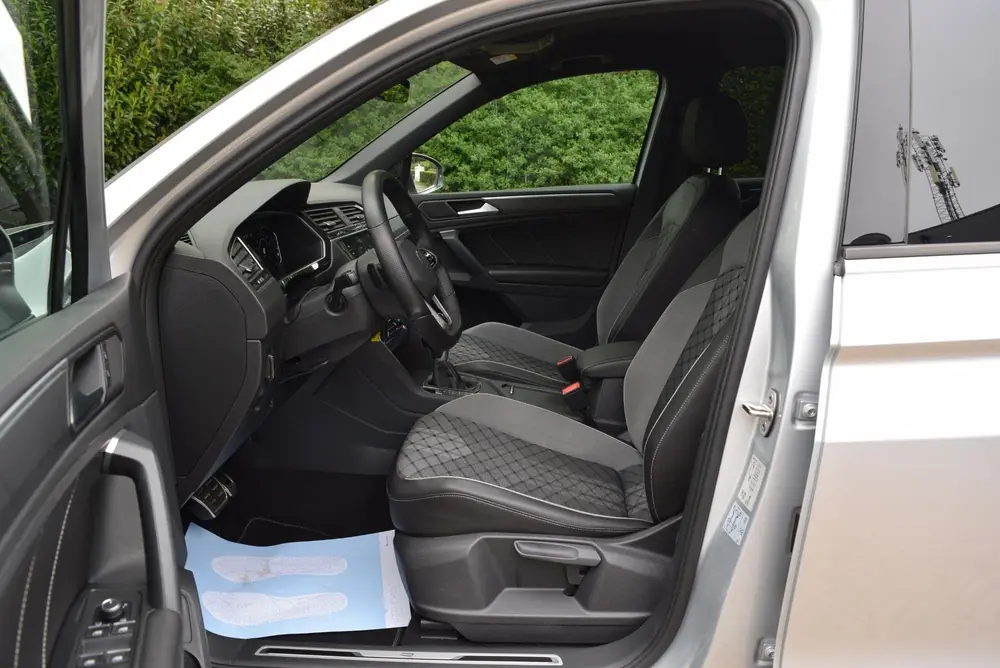 Volkswagen Tiguan 1.4 TSI eHybrid R-Line | CarPlay | Trekhaa uit 2022, foto 18