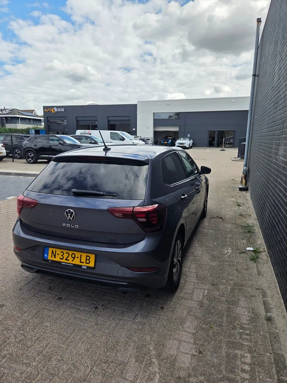 Volkswagen Polo 1.0 TSI 95pk , Grijs uit 2021, foto 2