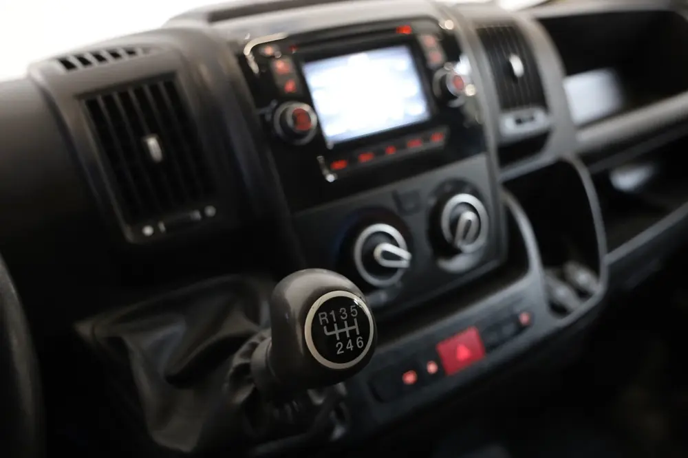 Peugeot Boxer 2.0 BlueHDI L2/H2 Premium 163PK CAMERA PDC CRU uit 2019, foto 12