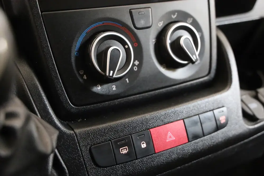 Peugeot Boxer 2.0 BlueHDI L2/H2 Premium 163PK CAMERA PDC CRU uit 2019, foto 14