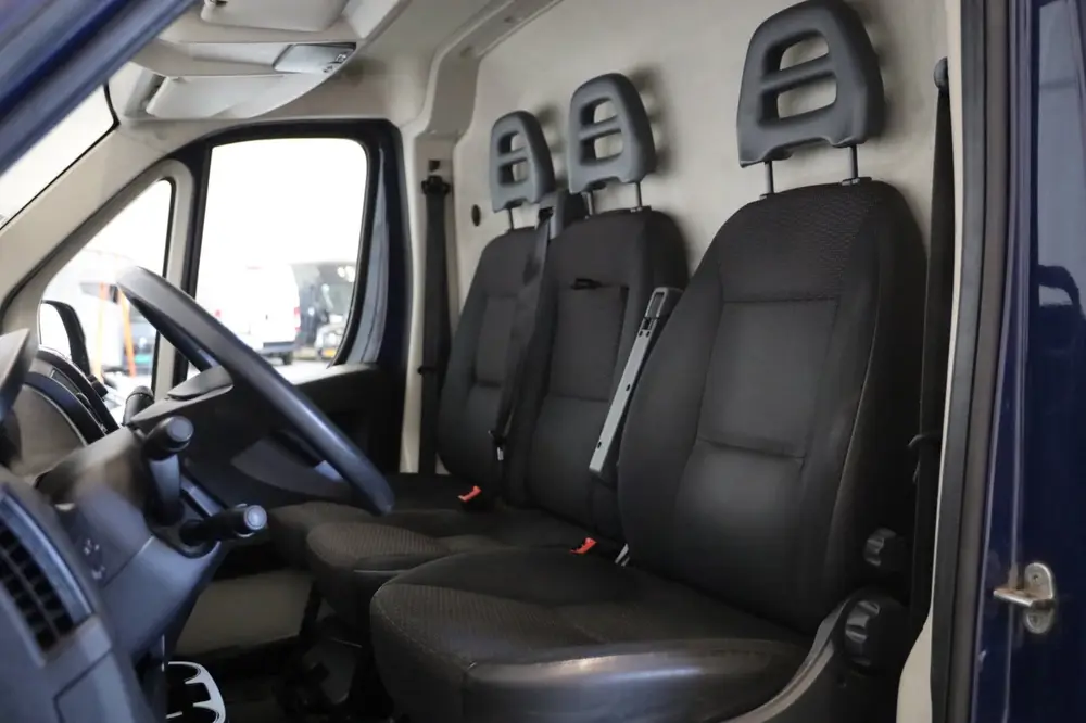 Peugeot Boxer 2.0 BlueHDI L2/H2 Premium 163PK CAMERA PDC CRU uit 2019, foto 15