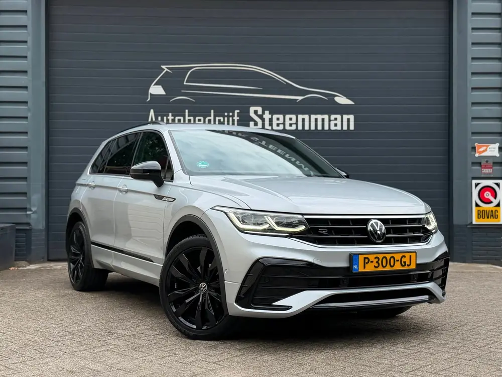 Volkswagen Tiguan 1.5 TSI R-Line Business+ | Pano | IQ | Cam uit 2022, foto 8