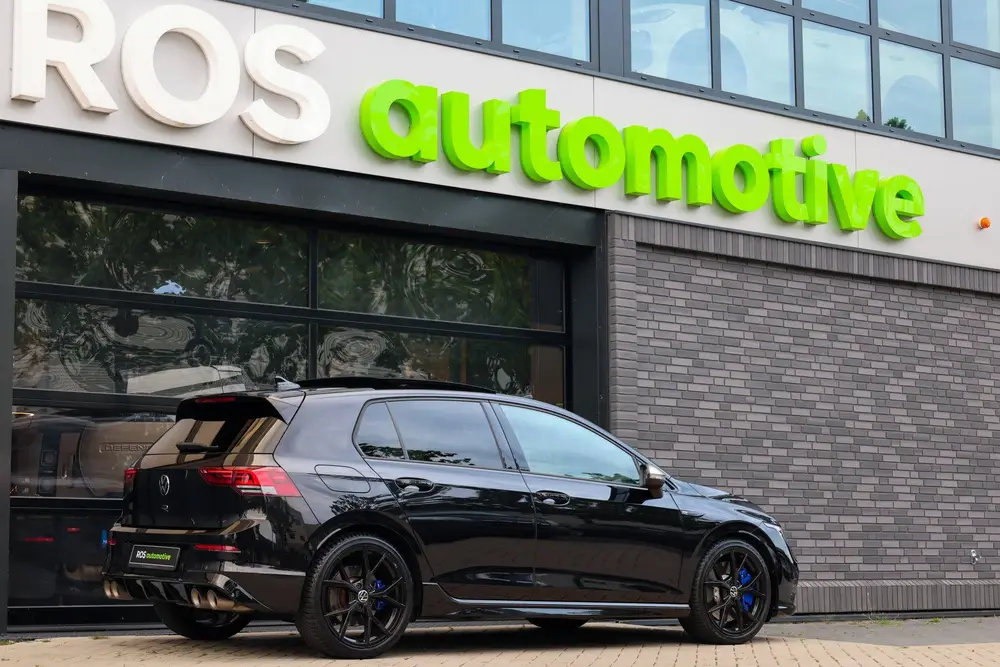 Volkswagen Golf 2.0 TSI R 4Motion | PANO | AKRAPOVIC | DODE uit 2024, foto 2