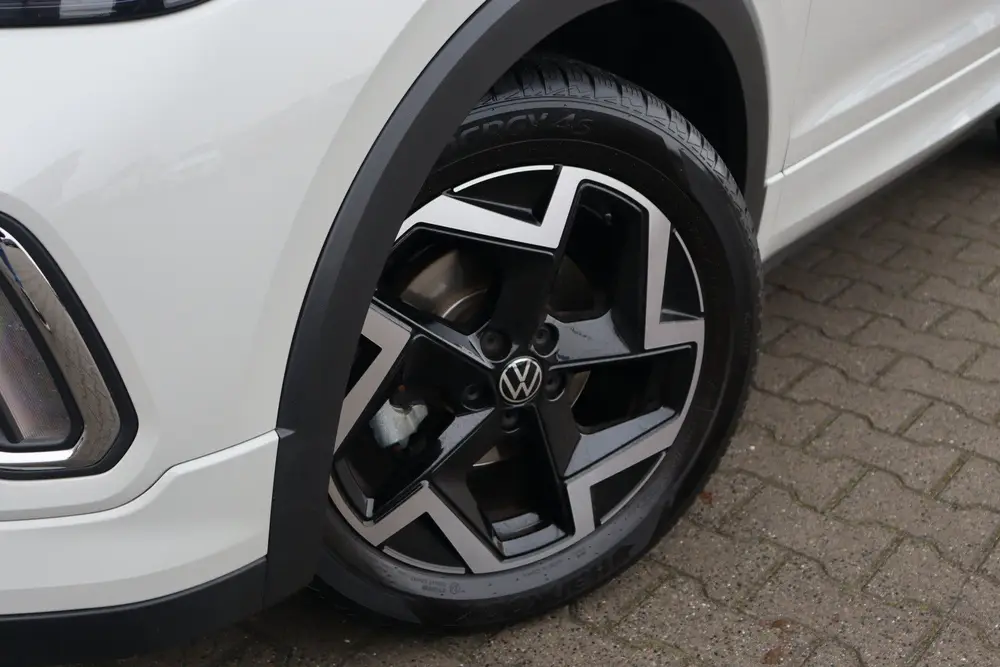 Volkswagen T-Cross 1.5 TSI R-Line | Matrix | ACC | Winter Pa uit 2025, foto 9