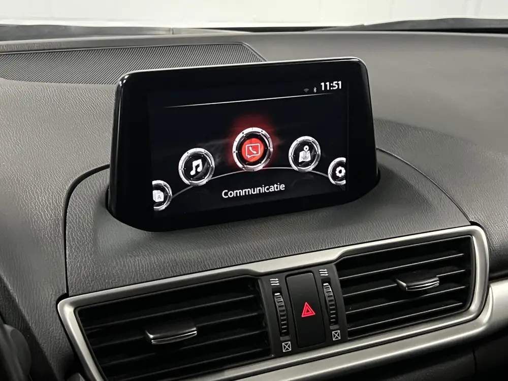 Mazda 3 2.0 SkyActiv-G 120 SkyLease GT Stuur-/stoelverwarmin uit 2019, foto 19