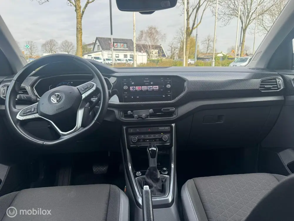 Volkswagen T-Cross 1.0 TSI Life uit 2019, foto 9