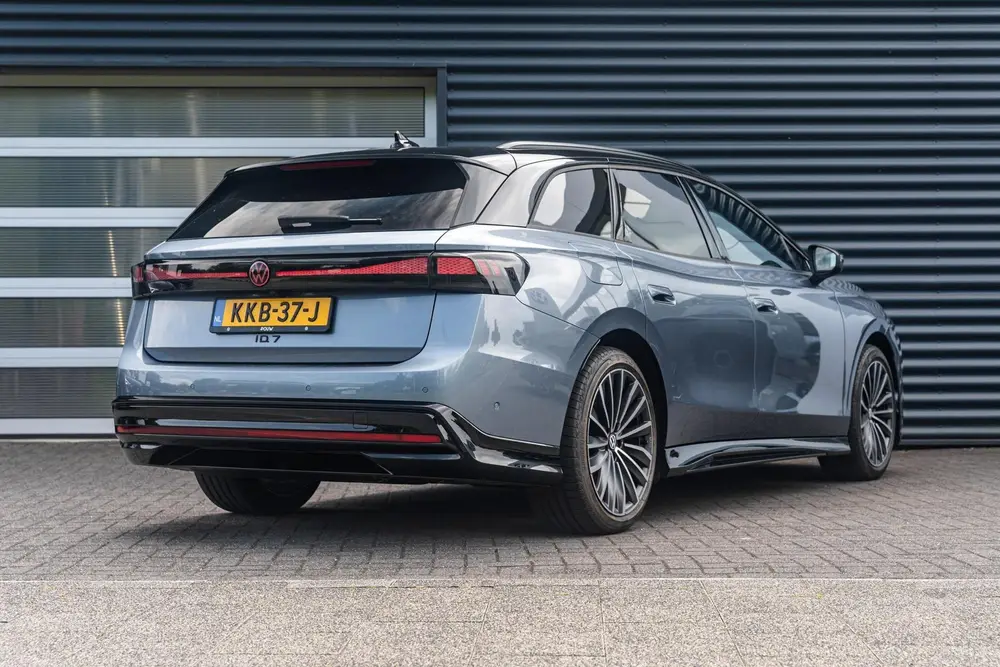 Volkswagen ID.7 Tourer 286pk Pro Limited Edition 77 kWh | Tr uit 2026, foto 2