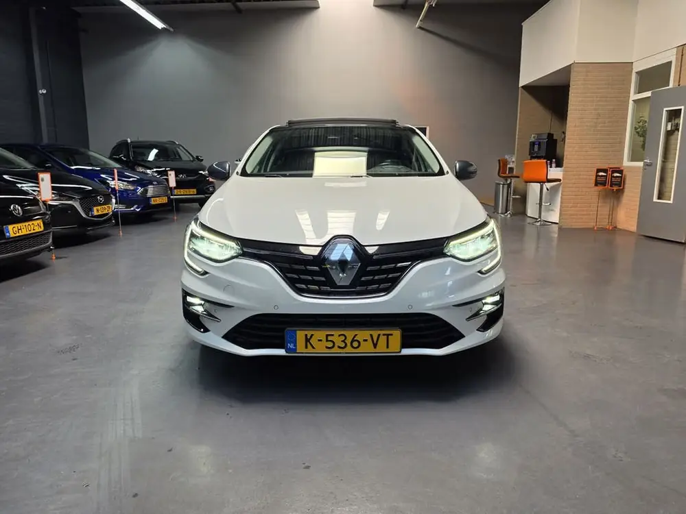 Renault Mégane 1.3 TCe Business Edition One FACE LIFT CAMER uit 2021, foto 2