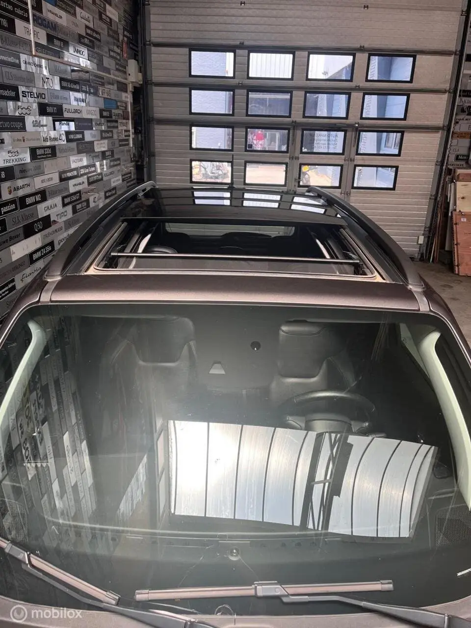 Jeep Renegade 1.3T Limited Automaat, Pano, Apple Carplay uit 2019, foto 14