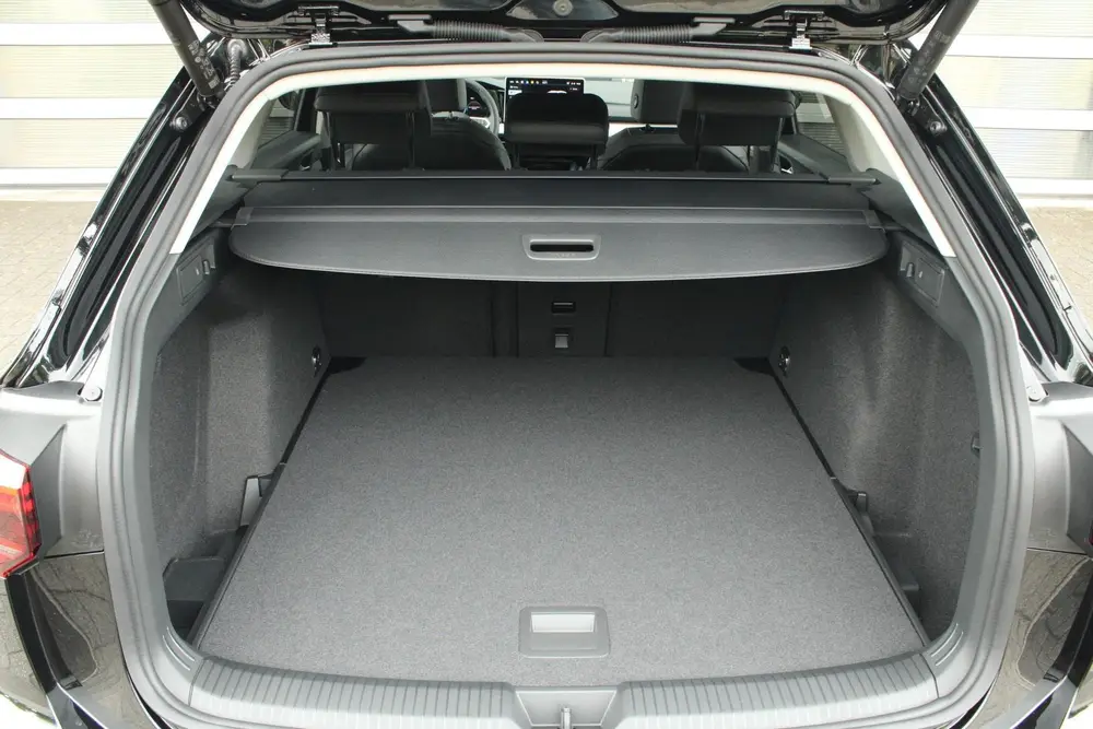 Volkswagen Golf Variant 1.5 eTSI 115pk DSG Life Edition | Tr uit 2026, foto 17
