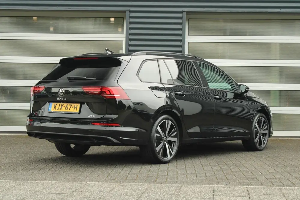Volkswagen Golf Variant 1.5 eTSI 115pk DSG Life Edition | Tr uit 2026, foto 2