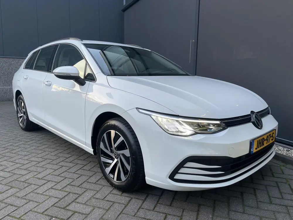 Volkswagen Golf Variant 2.0 TDI Life Business Full options m uit 2023, foto 2