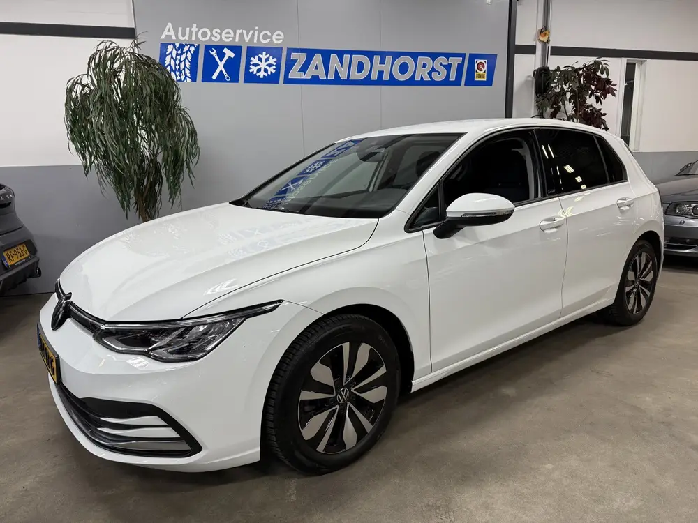 Volkswagen Golf 1.5 TSI 150 pk Move // Led // CarPlay // Sfe uit 2023