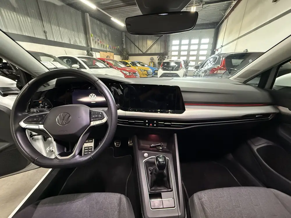 Volkswagen Golf 1.5 TSI 150 pk Move // Led // CarPlay // Sfe uit 2023, foto 8