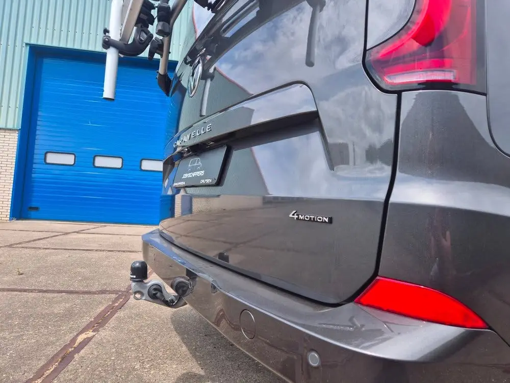 Volkswagen Caravelle Transporter T7 full options pano, verle uit 2026, foto 8