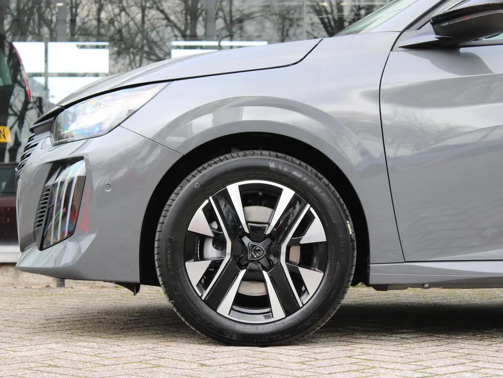 Peugeot 208 1.2 Hybrid 110 e-DCS6 Allure VOORRAAD KORT uit 2026, foto 8