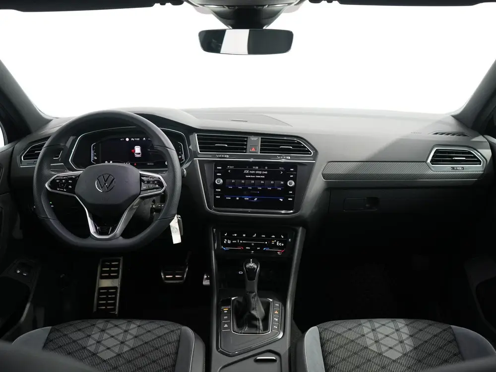 Volkswagen Tiguan 1.4 TSI eHybrid R-Line Business+ | Black s uit 2021, foto 12