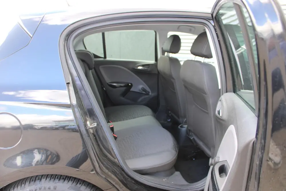 Opel Corsa 1.4 Online Edition Automaat uit 2019, foto 12