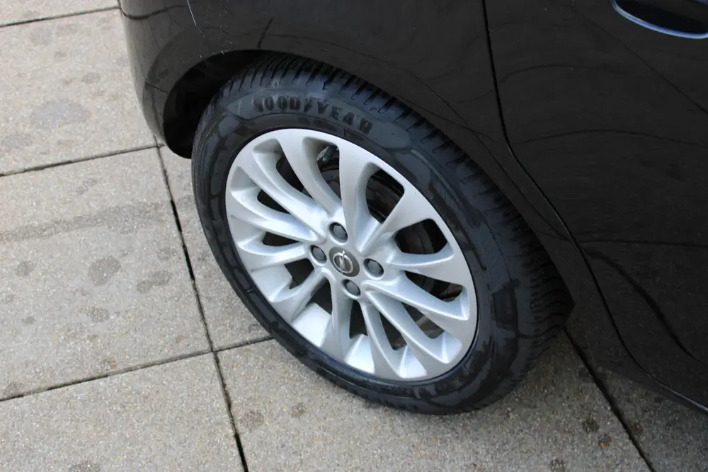 Opel Corsa 1.4 Online Edition Automaat uit 2019, foto 9