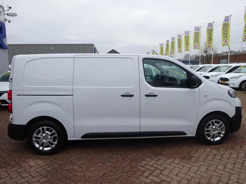 Peugeot Expert 2.0 BlueHDI 145 PK Premium AIRCO NAVI CRUI uit 2022, foto 5