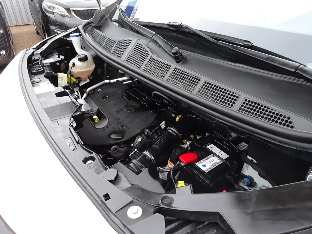 Peugeot Expert 2.0 BlueHDI 145 PK Premium AIRCO NAVI CRUI uit 2022, foto 8