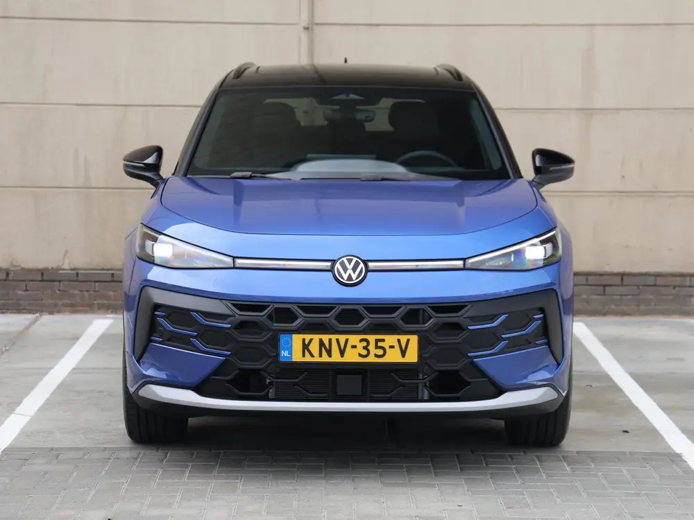 Volkswagen T-Roc 1.5 eTsi Style First Edition 116 pk DSG | B uit 2026, foto 4